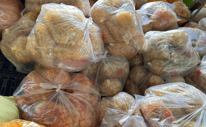 Bánh tráng trộn