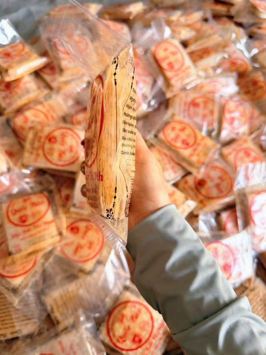 BÁNH TRÁNG MUỐI SẶC NHUYỄN